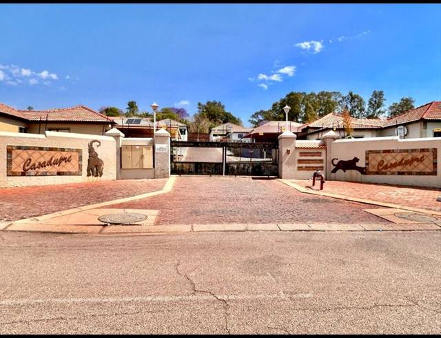 3 BEDROOM APARTMENT FOR SALE IN HEATHERVIEW